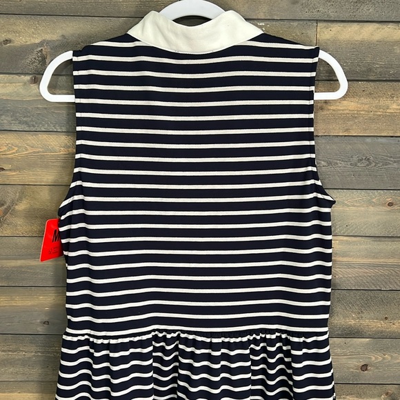 New Nautica Brand Dress with Pockets Size Medium in Navy and White - Picture 5 of 14